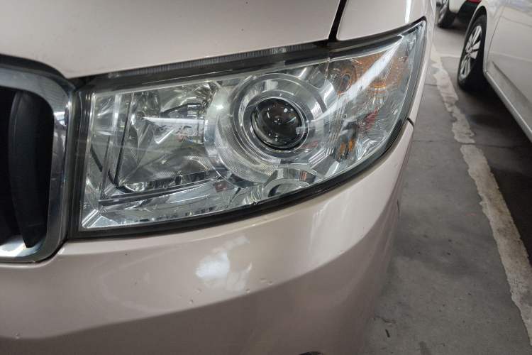 Used Jinbei Hiace X30 2019 1.5L Standard Version China VI SWC15M Left Front Headlight