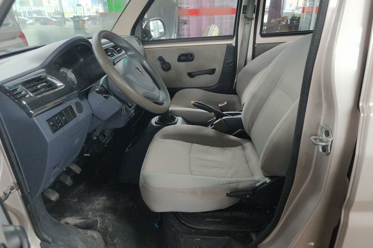 Used Jinbei Hiace X30 2019 1.5L Standard Version China VI SWC15M Left Front Seat