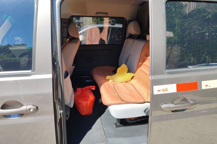 Used Jinbei Hiace X30 2019 1.5L Van Standard Model China VI SWC15M Left Rear Seat