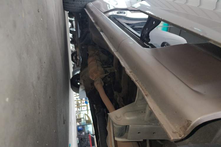 Used Jinbei Hiace X30 2019 1.5L Standard Version China VI SWC15M Left Side Sill