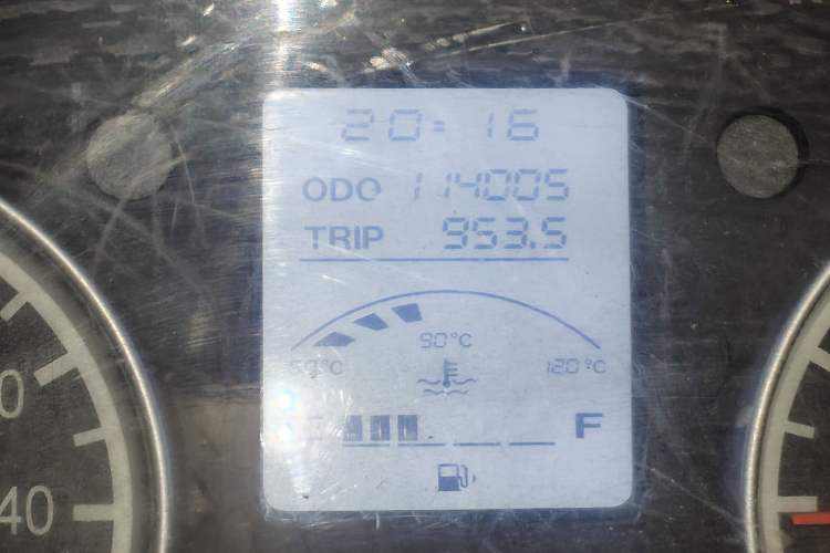 Used Jinbei Hiace X30 2019 1.5L Van Comfort Model China VI SWC15M Odometer Close Up