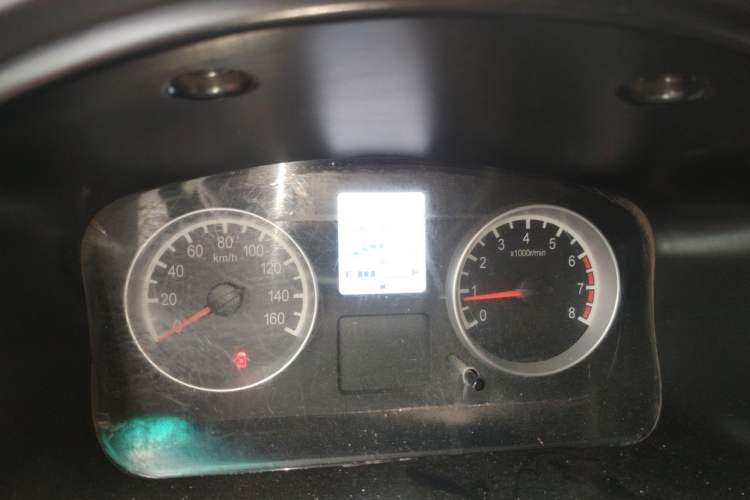 Used Jinbei Hiace X30  Odometer Close Up