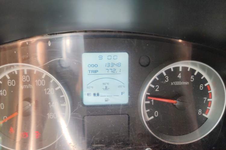 Used Jinbei Hiace X30 2019 1.5L Van Standard Model China VI SWC15M Odometer Close Up