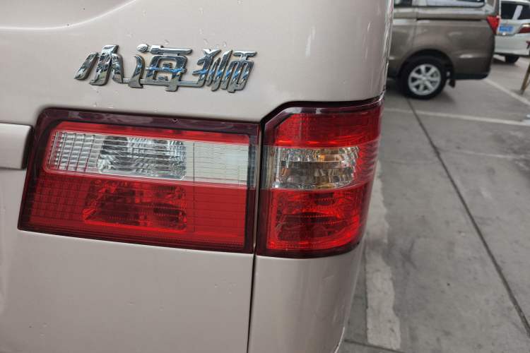 Used Jinbei Hiace X30 2019 1.5L Standard Version China VI SWC15M Right Rear Taillight