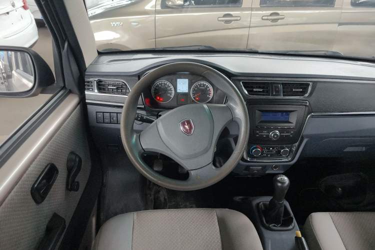 Used Jinbei Hiace X30 2019 1.5L Standard Version China VI SWC15M Steering Wheel