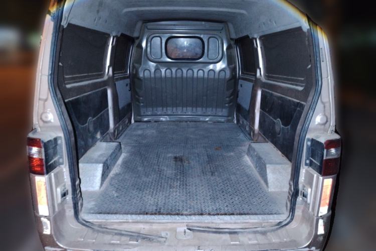 Used Jinbei Hiace X30  Trunk