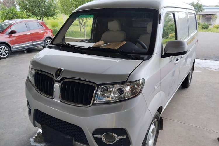 Used Jinbei Hiace X30 2019 1.5L Van Standard Model China VI SWC15M Guazi used car, China used car export, Used car for sale, Used Jinbei cars, Cheapest cars for sale