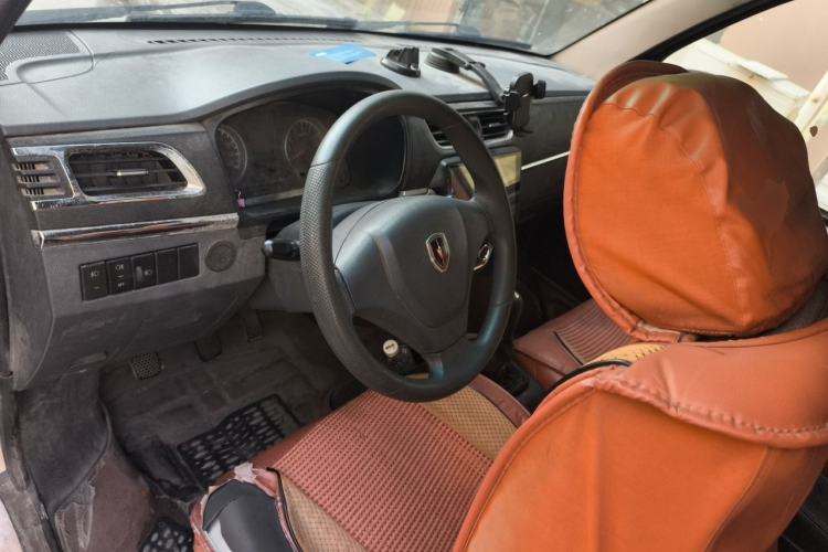 Used Jinbei Hiace X30 2019 1.5L Van Standard Model China VI SWC15M Center Console