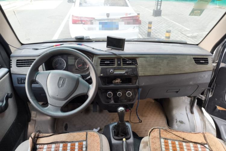 Used Jinbei Hiace X30 2019 1.5L Van Standard Model China VI SWC15M Center Console