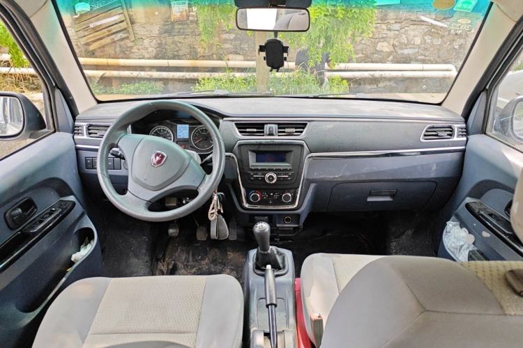 Used Jinbei Hiace X30 2019 1.5L Standard Version China VI SWC15M Center Console