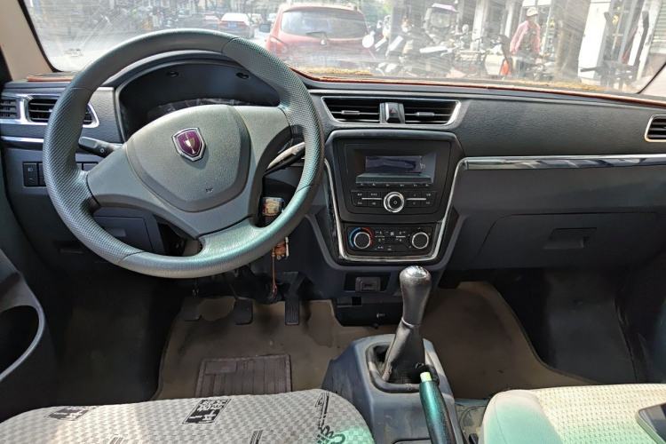 Used Jinbei Hiace X30 2019 1.5L Standard Version China VI SWC15M Center Console