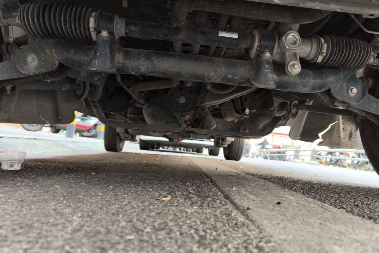 Used Jinbei Hiace X30 2019 1.5L Van Standard Model China VI SWC15M Chassis Front