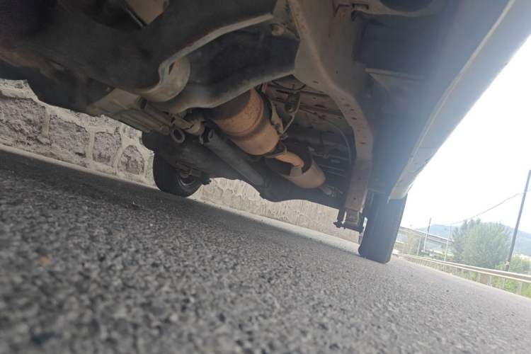 Used Jinbei Hiace X30  Chassis Front Left