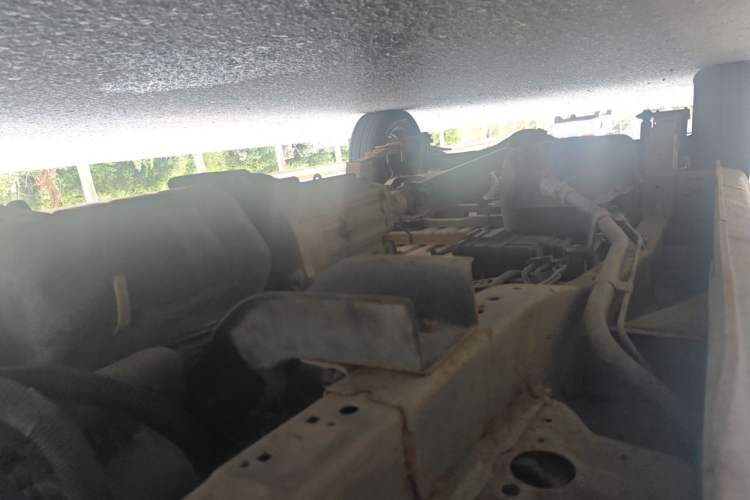 Used Jinbei Hiace X30  Chassis Front Right