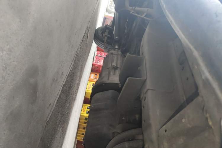 Used Jinbei Hiace X30 2019 1.5L Comfort Edition China VI SWC15M Chassis Front Right