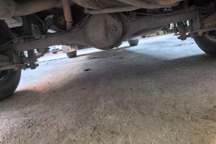 Used Jinbei Hiace X30 2019 1.5L Standard Version China VI SWC15M Chassis Rear