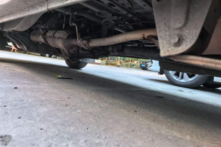 Used Jinbei Hiace X30 2019 1.5L Standard Version China VI SWC15M Chassis Rear Left