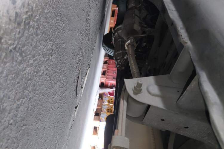 Used Jinbei Hiace X30 2019 1.5L Comfort Edition China VI SWC15M Chassis Rear Left