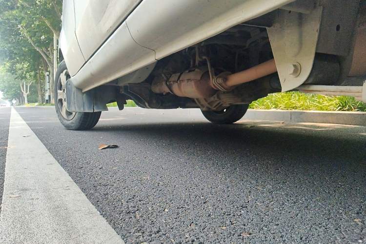 Used Jinbei Hiace X30 2019 1.5L Comfort Edition China VI SWC15M Chassis Rear Left