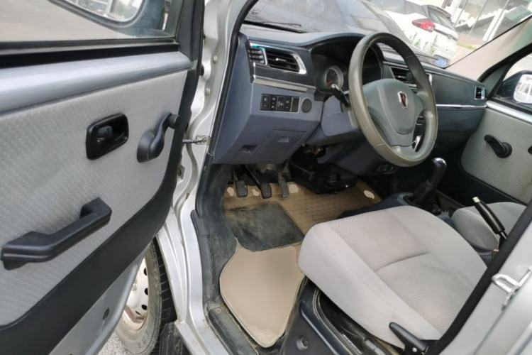 Used Jinbei Hiace X30 2019 1.5L Standard Version China VI SWC15M Driver Seat