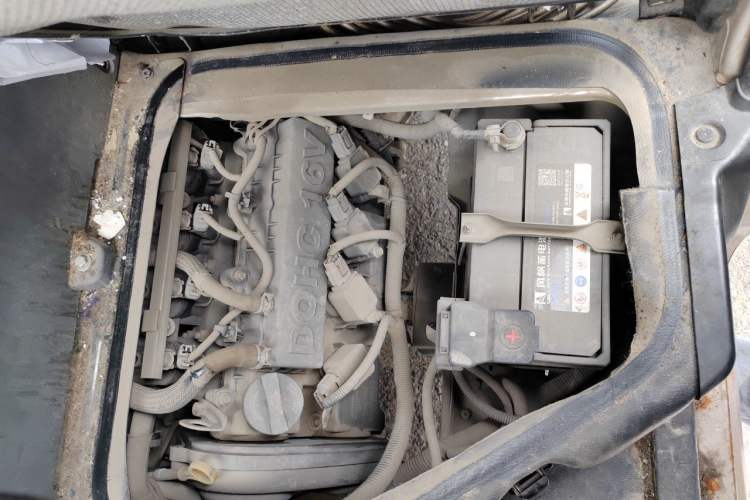 Used Jinbei Hiace X30 2019 1.5L Comfort Edition China VI SWC15M Engine Bay Left