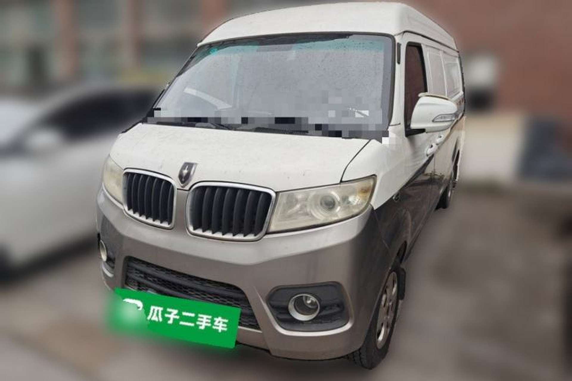 Used Jinbei Hiace X30  Front Left 45 Deg
