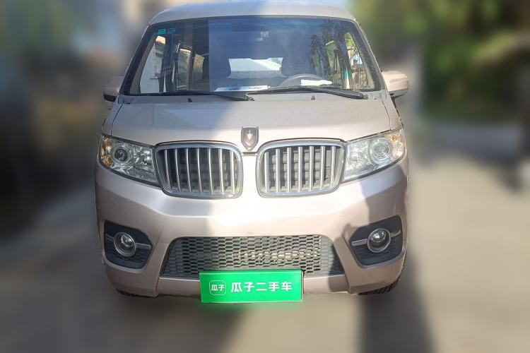 Used Jinbei Hiace X30 2019 1.5L Van Comfort Model China VI SWC15M Front