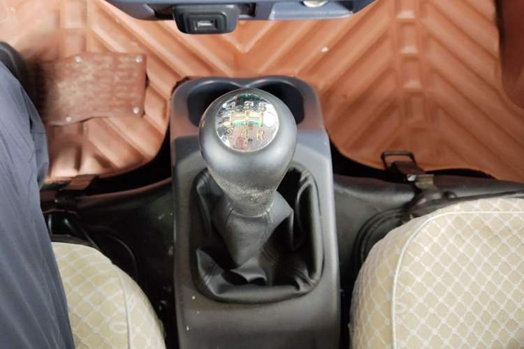 Used Jinbei Hiace X30 2019 1.5L Van Standard Model China VI SWC15M Gear Lever