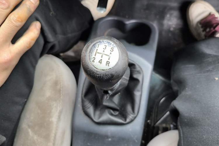 Used Jinbei Hiace X30 2019 1.5L Van Comfort Model China VI SWC15M Gear Lever