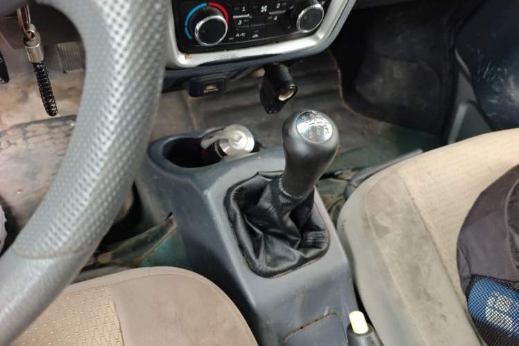 Used Jinbei Hiace X30 2019 1.5L Van Comfort Model China VI SWC15M Gear Lever