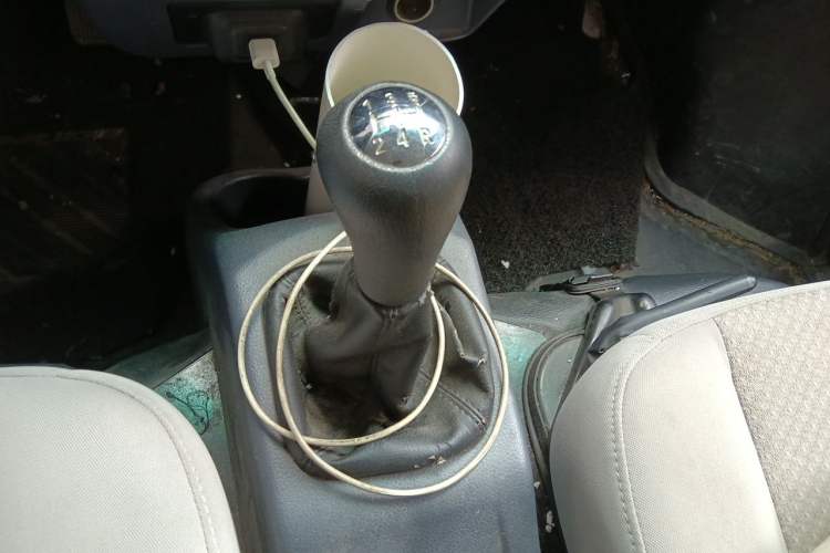 Used Jinbei Hiace X30 2019 1.5L Standard Version China VI SWC15M Gear Lever