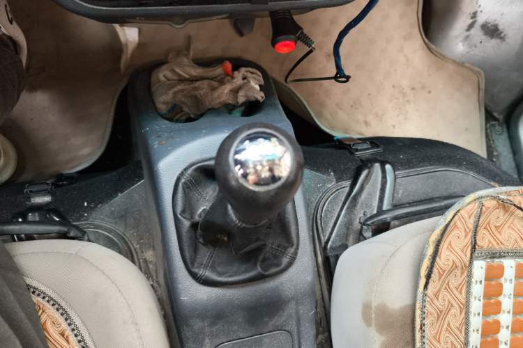 Used Jinbei Hiace X30 2019 1.5L Van Standard Model China VI SWC15M Gear Lever