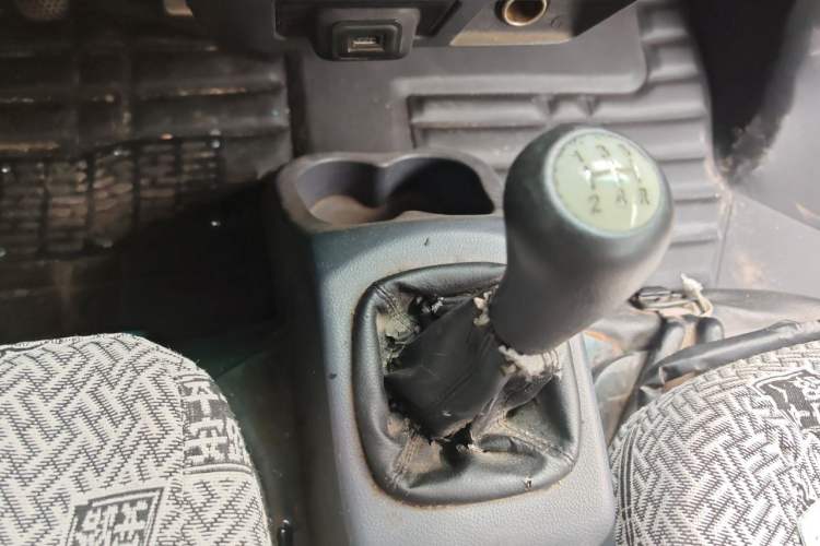 Used Jinbei Hiace X30 2019 1.5L Comfort Edition China VI SWC15M Gear Lever