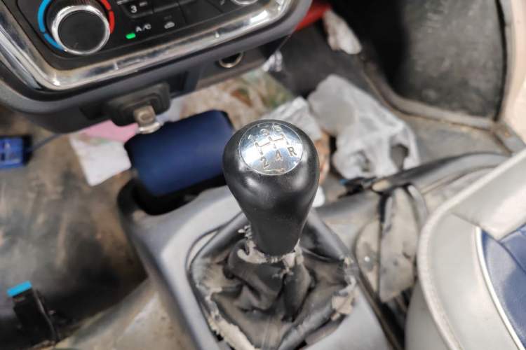 Used Jinbei Hiace X30 2019 1.5L Comfort Edition China VI SWC15M Gear Lever