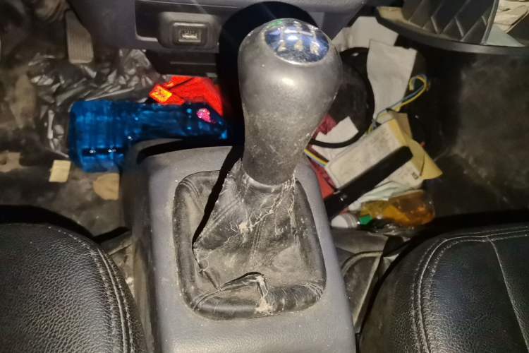 Used Jinbei Hiace X30 2019 1.5L Van Comfort Model China VI SWC15M Gear Lever