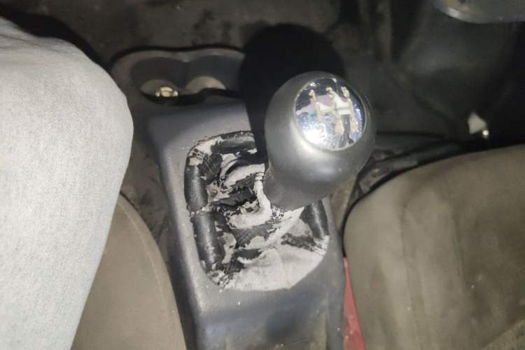 Used Jinbei Hiace X30 2019 1.5L Comfort Edition China VI SWC15M Gear Lever
