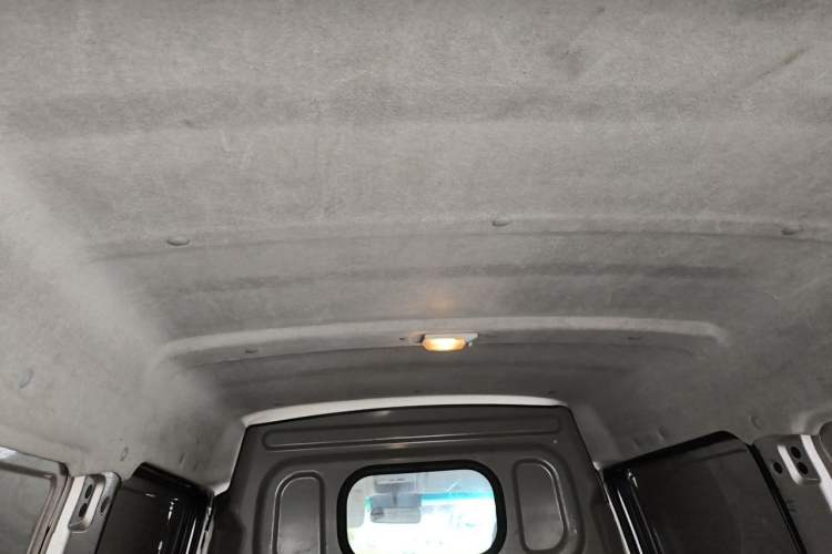 Used Jinbei Hiace X30 2019 1.5L Van Comfort Model China VI SWC15M Headliner