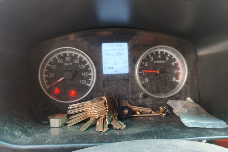 Used Jinbei Hiace X30  Instrument Cluster