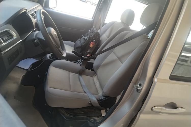 Used Jinbei Hiace X30 2019 1.5L Comfort Edition China VI SWC15M Left Front Seat