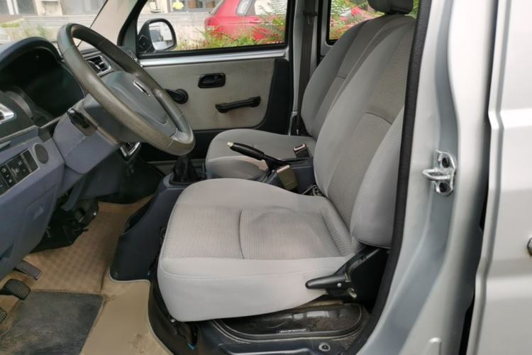 Used Jinbei Hiace X30 2019 1.5L Standard Version China VI SWC15M Left Front Seat