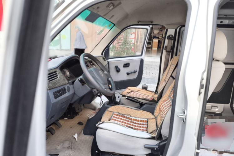 Used Jinbei Hiace X30 2019 1.5L Van Standard Model China VI SWC15M Left Front Seat