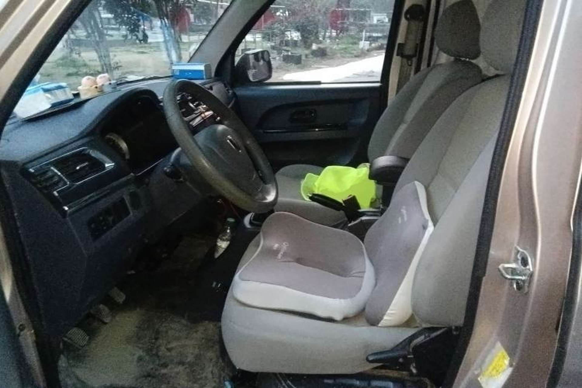 Used Jinbei Hiace X30 2019 1.5L Comfort Edition China VI SWC15M Left Front Seat