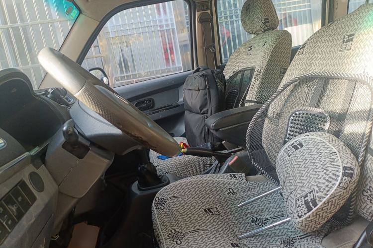 Used Jinbei Hiace X30 2019 1.5L Van Comfort Model China VI SWC15M Left Front Seat