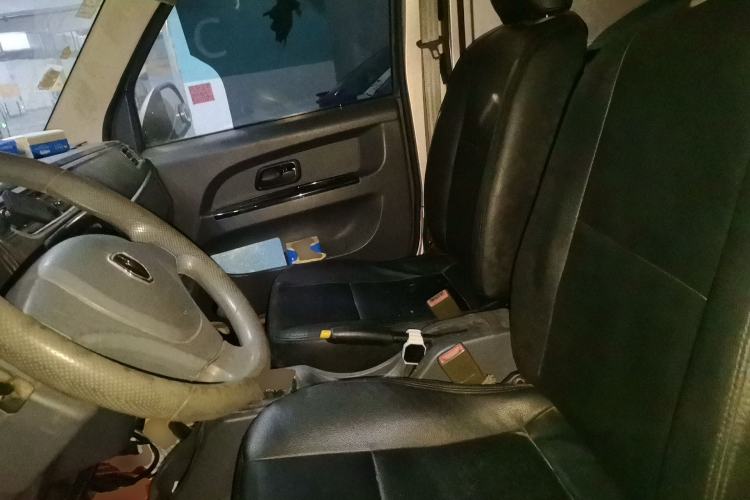 Used Jinbei Hiace X30 2019 1.5L Van Comfort Model China VI SWC15M Left Front Seat