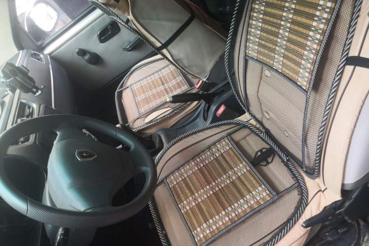 Used Jinbei Hiace X30 2019 1.5L Van Standard Model China VI SWC15M Left Front Seat