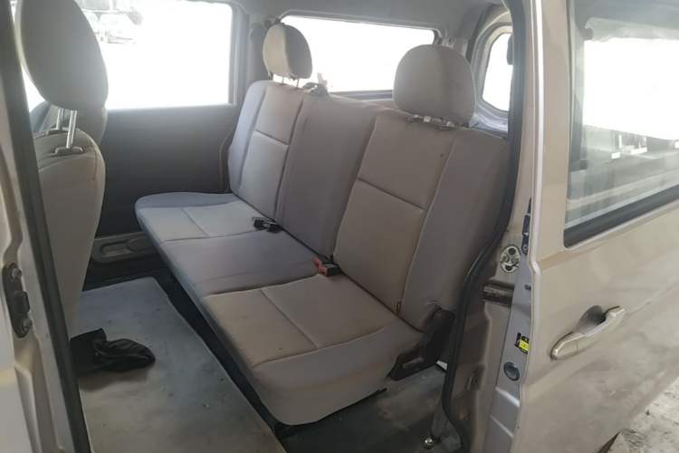 Used Jinbei Hiace X30 2019 1.5L Comfort Edition China VI SWC15M Left Rear Seat