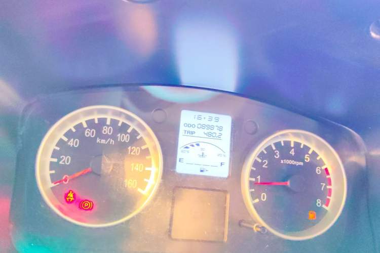 Used Jinbei Hiace X30 2019 1.5L Standard Version China VI SWC15M Odometer Close Up