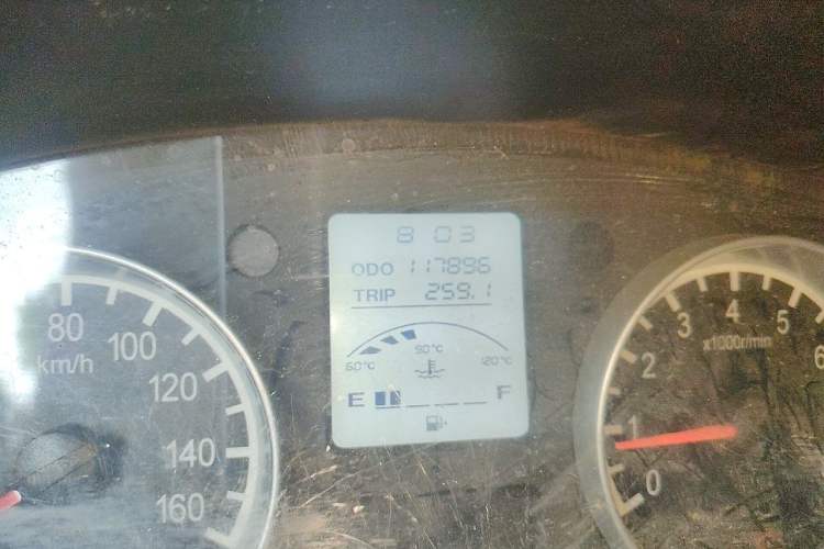 Used Jinbei Hiace X30 2019 1.5L Comfort Edition China VI SWC15M Odometer Close Up