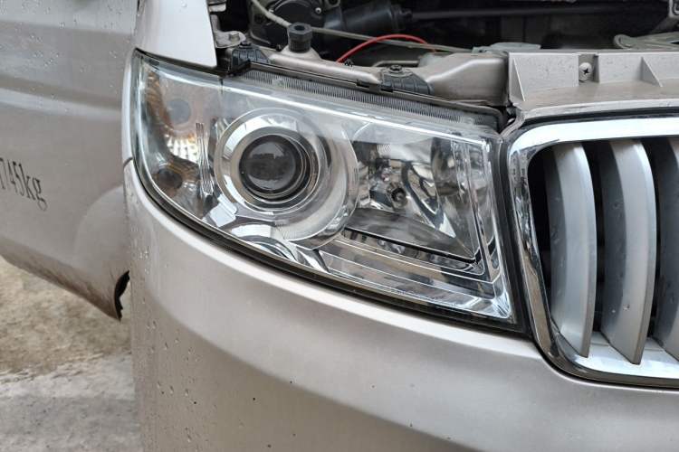 Used Jinbei Hiace X30 2019 1.5L Van Comfort Model China VI SWC15M Right Front Headlight