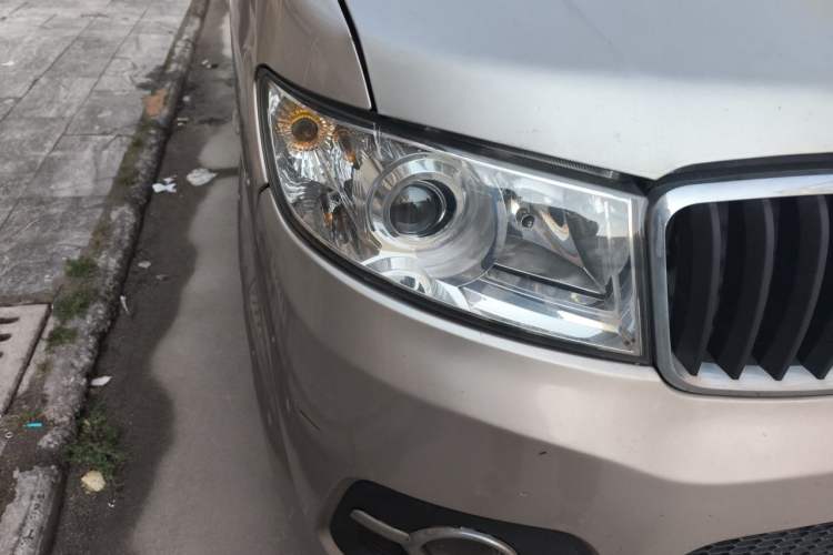 Used Jinbei Hiace X30 2019 1.5L Van Standard Model China VI SWC15M Right Front Headlight